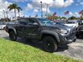 2017 Toyota Tacoma Image # 3