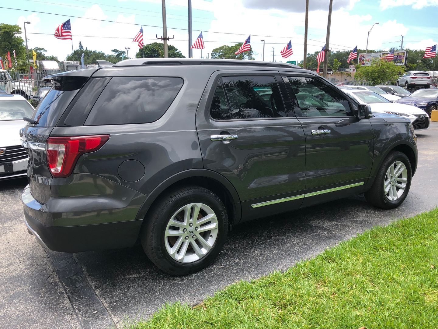 2017 Ford Explorer