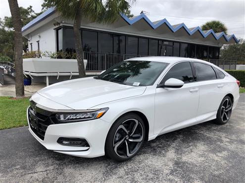 2019 Honda Accord Image # 1