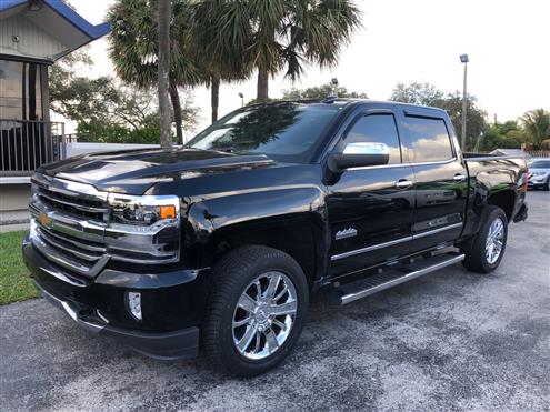 2017 Chevrolet Silverado Image # 1