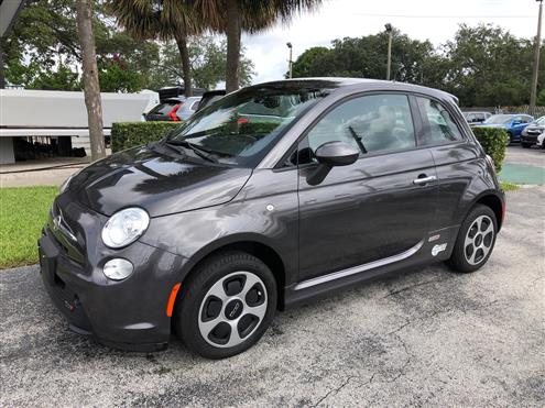 2017 Fiat 500e Image # 1