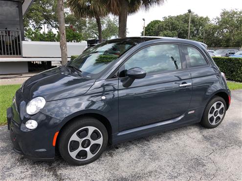 2017 Fiat 500e Image # 1