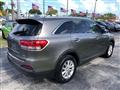 2016 Kia Sorento Image # 4