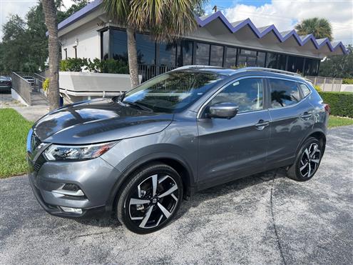2021 Nissan Rogue Sport Image # 1