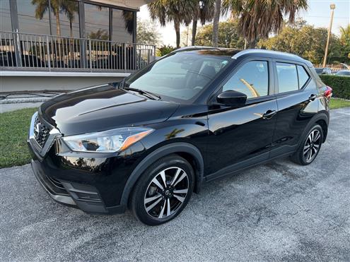2020 Nissan Kicks Image # 1