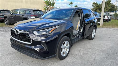 2021 Toyota Highlander Image # 1