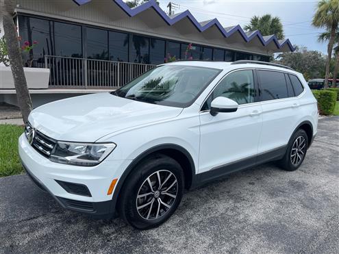 2021 Volkswagen Tiguan Image # 1