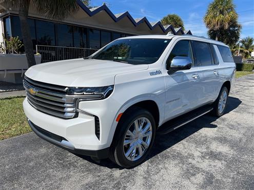 2022 Chevrolet Suburban Image # 1