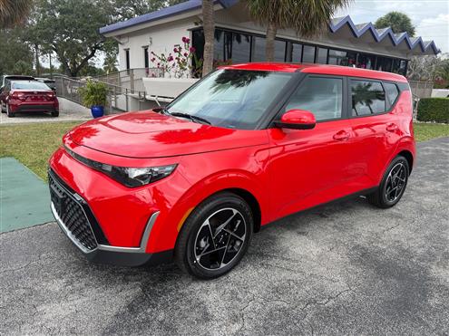 2025 Kia Soul Image # 1