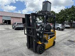 2018 Komatsu Forklift - 3956