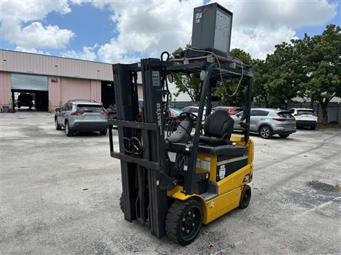 2018 Komatsu Forklift - 3956