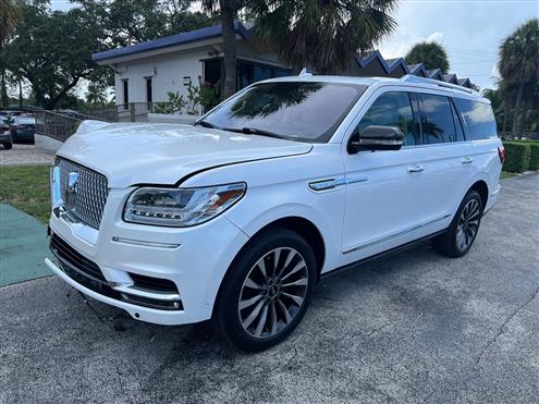 2019 Lincoln Navigator Image # 1