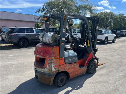 2004 Toyota Forklift - 7FGCU25 - 93217