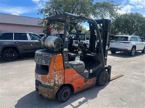 2006 Toyota Forklift - 8FGCU25 Image # 1