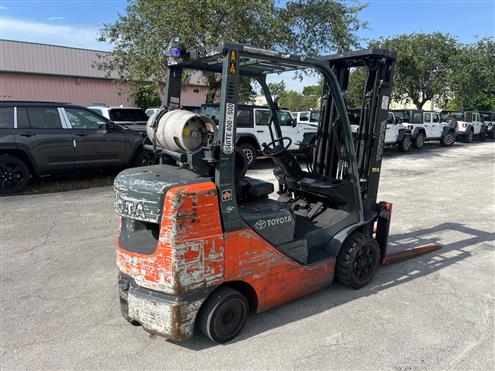 2011 Toyota Forklift - 8FGCU32 Image # 1