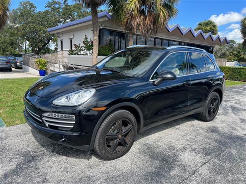 2014 Porsche Cayenne Image # 1