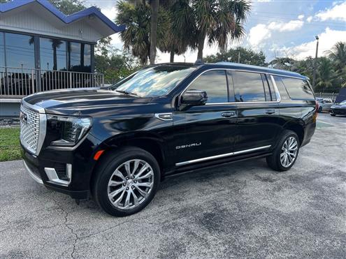 2021 GMC Yukon XL Image # 1