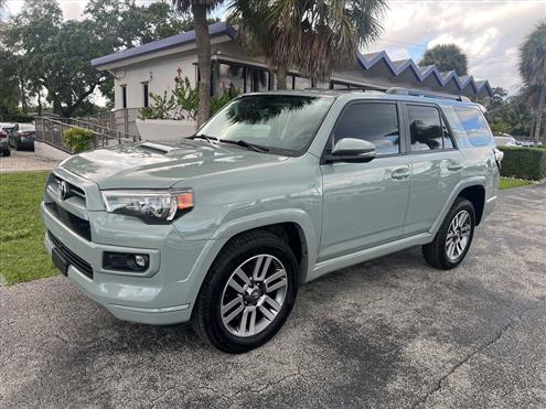 2022 Toyota 4Runner Image # 1