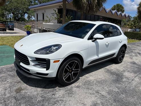 2021 Porsche Macan Image # 1