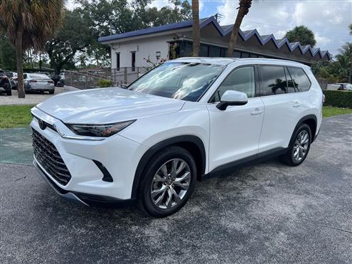 2024 Toyota Grand Highlander Image # 1