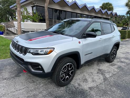 2025 Jeep Compass Image # 1
