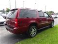 2010 Chevrolet Suburban Image # 4