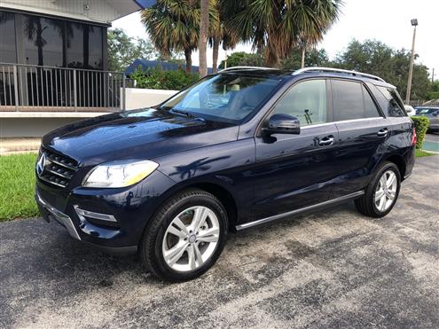 2014 Mercedes-Benz ML350 Image # 1